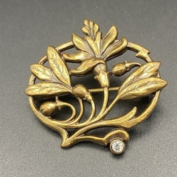 Unbranded Jewelry - Vtg Art Nouveau Revival Brass Floral Brooch Openwork Lily Rhinestone 1.25 x1.25"
